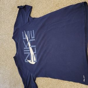 Boys Nike t-shirt size L